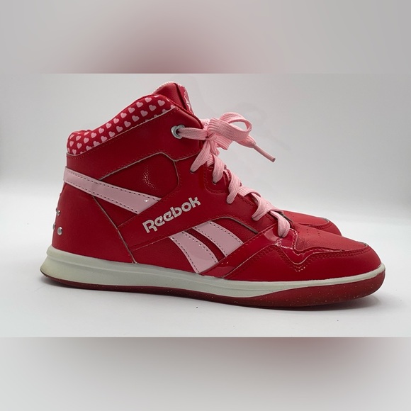 Reebok Classic Girls Size 5 Hi Top Sneakers Hearts Valentines Red Pink Cute - Picture 4 of 7